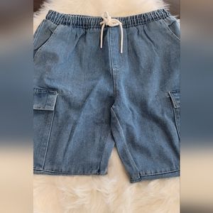 Relaxed Cargo Jeans